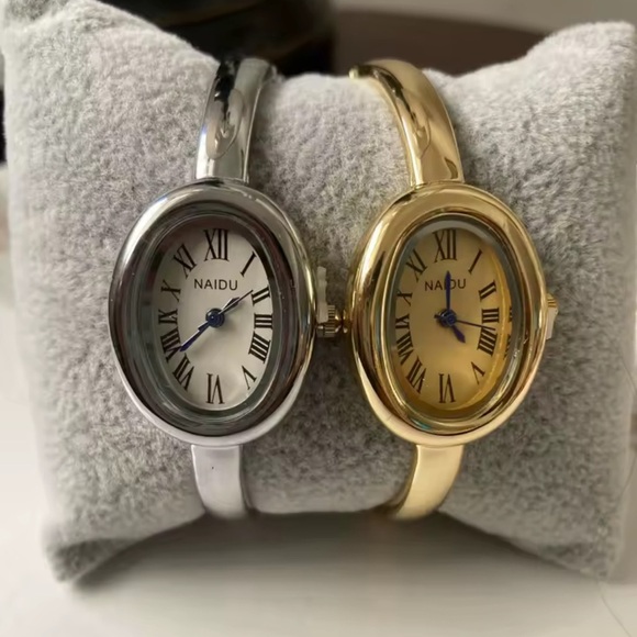Baignoire Vintage Gold Oval Bracelet Watch main image 13